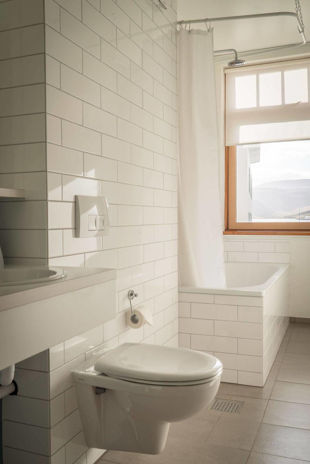 Hotel Isafjordur - Horn エクステリア 写真